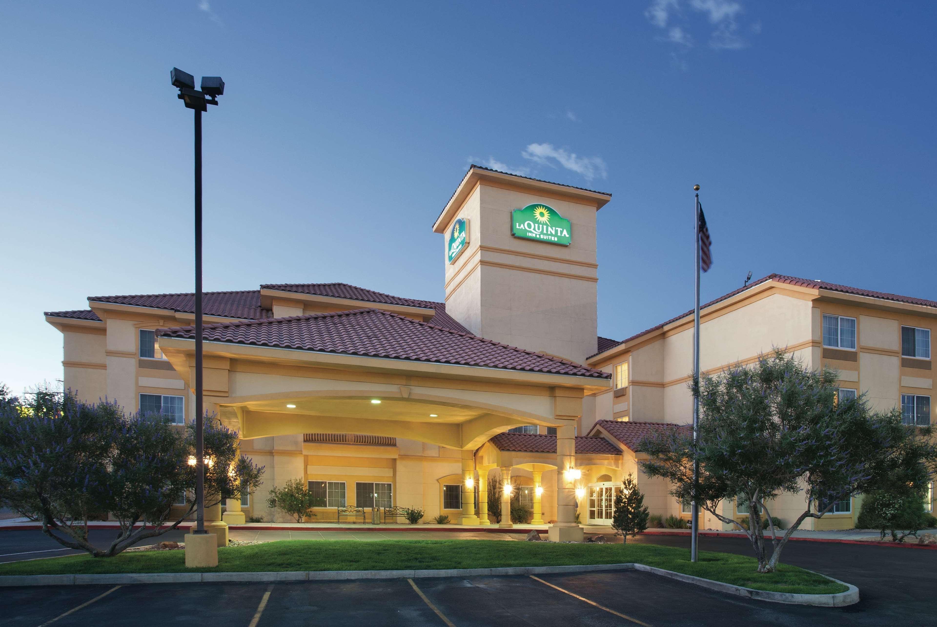 Hotel La Quinta by Wyndham Albuquerque Midtown Exterior foto